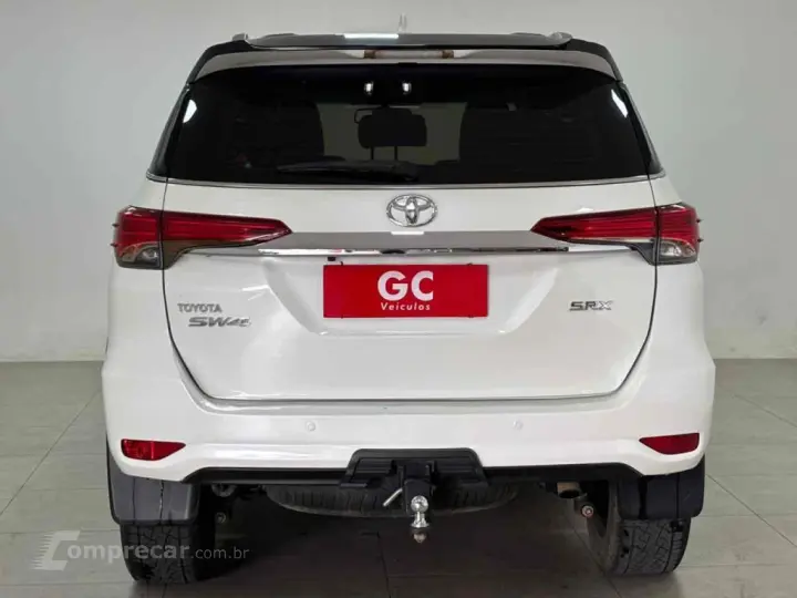 HILUX SW4 2.8 SRX 4X4 16V TURBO INTERCOOLER DIESEL 4P AUTOMÁ