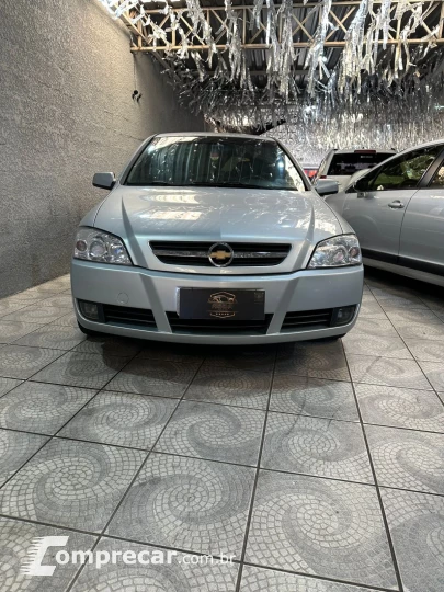 ASTRA 2.0 MPFI Advantage 8V