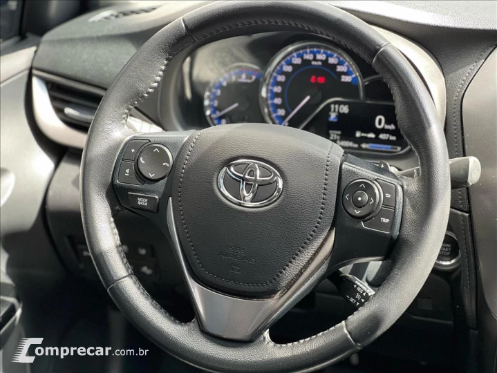 YARIS 1.5 16V FLEX SEDAN XLS CONNECT MULTIDRIVE