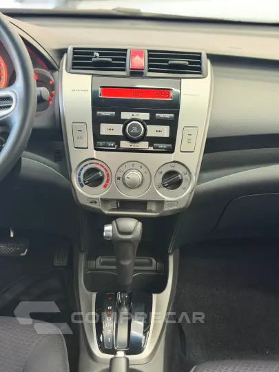 CITY Sedan LX 1.5 Flex 16V 4p Aut.