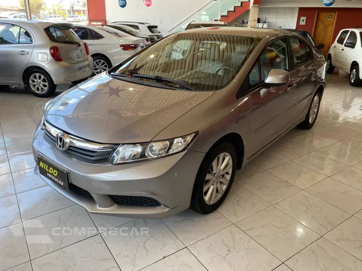 CIVIC 1.8 LXS 16V