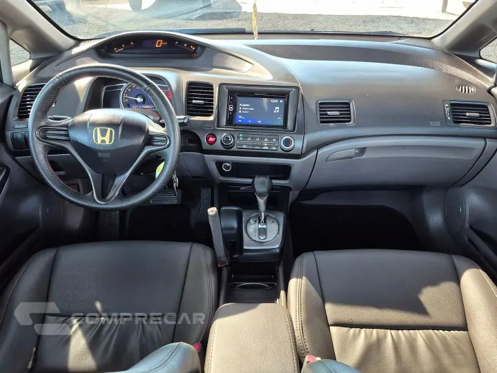 Civic 1.8 Lxs 16V Gasolina 4P Automático