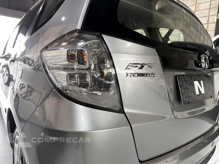 FIT 1.4 CX 16V FLEX 4P AUTOMÁTICO
