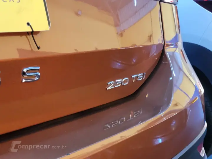 T-Cross Highline 1.4 TSI Flex 16V 5p Aut