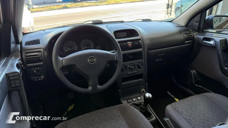 Astra Advantage 2.0 MPFI 8V FlexPower 5p