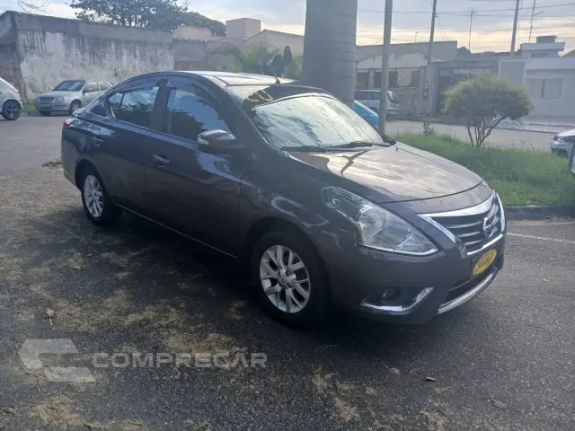 VERSA - 1.6 16V START SV 4P XTRONIC
