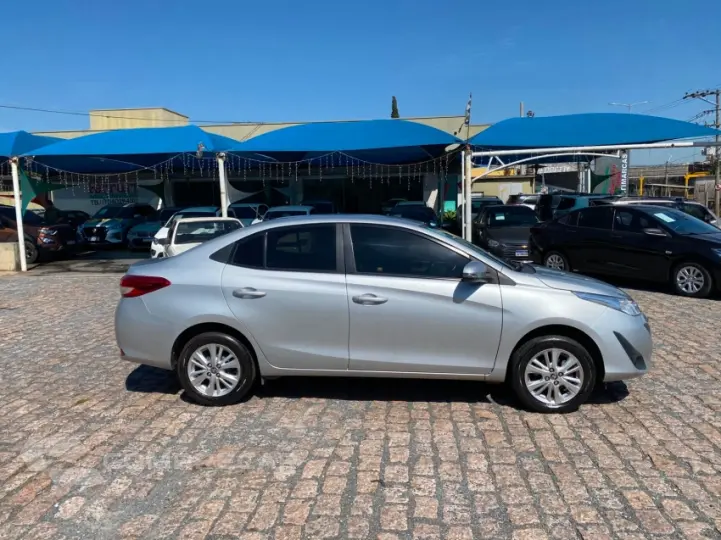 YARIS 1.5 16V Sedan XL Multidrive