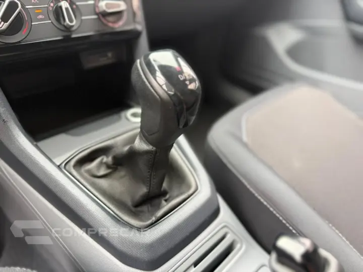 T-CROSS 1.0 200 TSI TOTAL FLEX AUTOMÁTICO