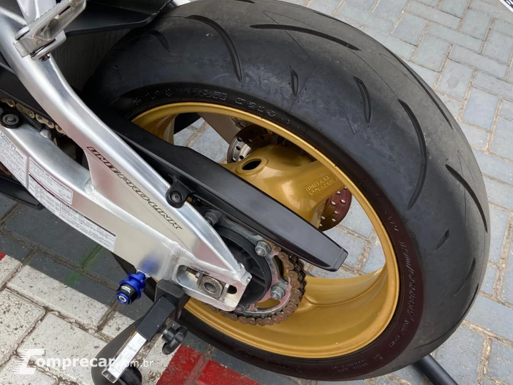 CBR 1000 RR FIREBLADE