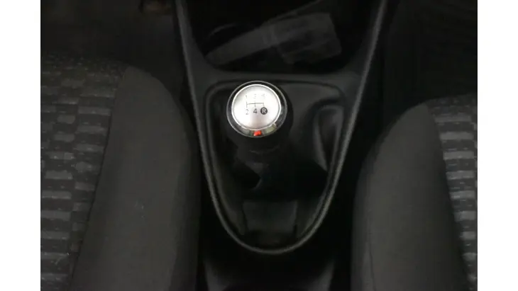 ETIOS HATCH - 1.3 X 16V 4P MANUAL