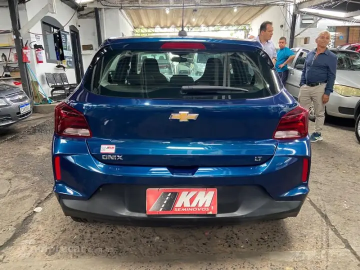 ONIX HATCH LT 1.0 12V FLEX 5P MEC