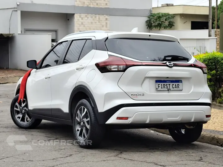 KICKS 1.6 16V FLEXSTART SENSE XTRONIC