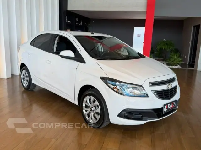 PRISMA - 1.4 MPFI LT 8V 4P MANUAL
