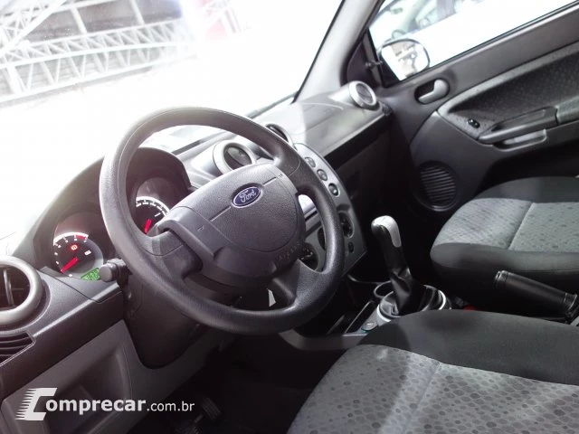 FIESTA HATCH - 1.0 ROCAM HATCH 8V 4P MANUAL