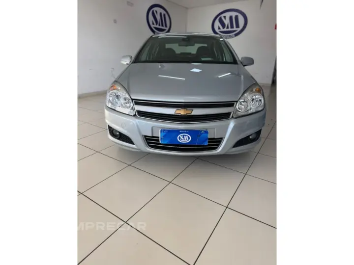 VECTRA 2.0 MPFI ELEGANCE 8V FLEX 4P MANUAL