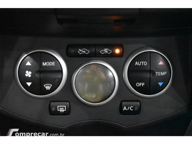 LIVINA - 1.8 SL 16V 4P AUTOMÁTICO