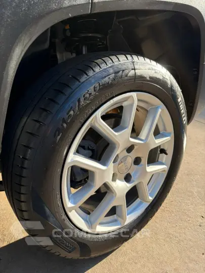 Renegade Sport 1.8 4x2 Flex 16V Aut.