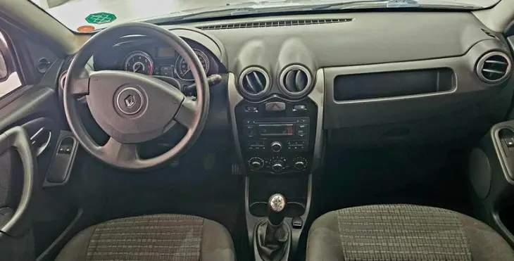 SANDERO EXP1016V