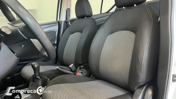 VERSA SV 1.6 16V FlexStart 4p Mec.