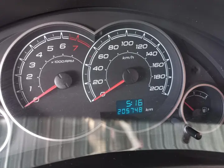 CELTA 1.0 MPFI LT 8V