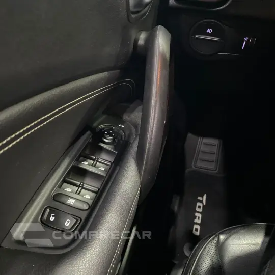 Toro Freedom 2.0 16V 4x4 TB Diesel Aut.