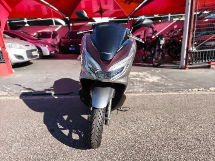 PCX 150 DLX