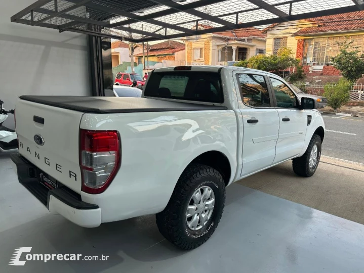 Ranger XLS 2.5 16V 4x2 CD Flex