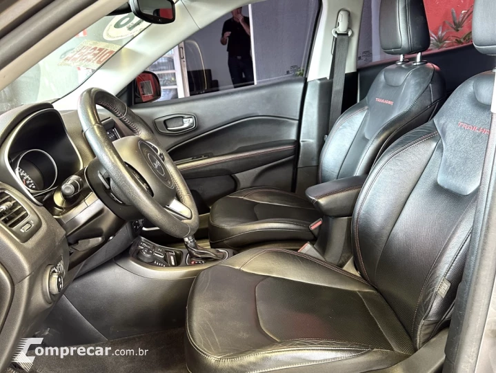 COMPASS 2.0 16V DIESEL TRAILHAWK 4X4 AUTOMÁTICO
