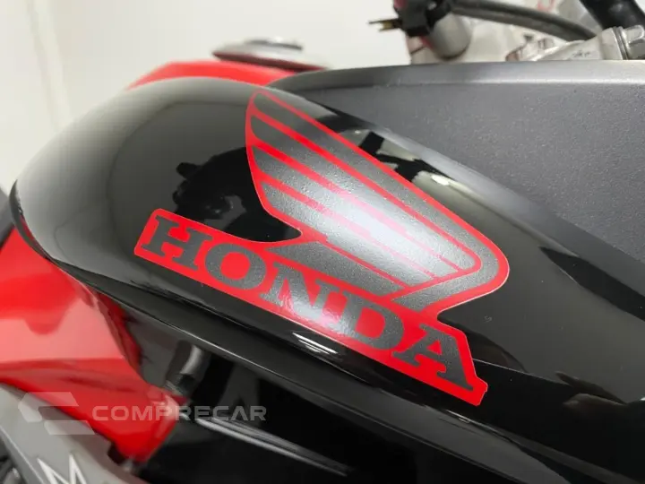 HONDA XRE 300 - PRETO E VERMELHO