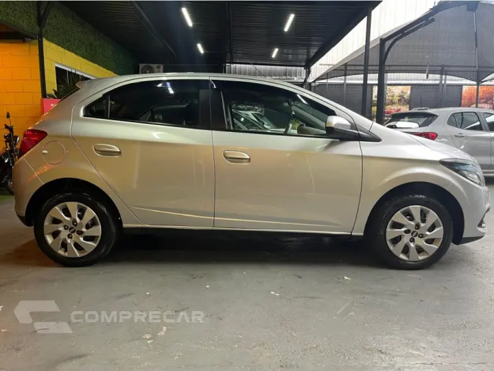 ONIX 1.4 MPFI LT 8V FLEX 4P AUTOMÁTICO