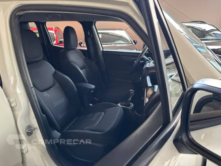 Renegade 1.8 4x2 Flex 16V Aut.