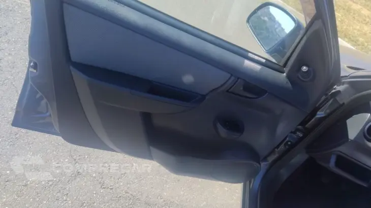 Celta 1.0 4P LT VHCE FLEX