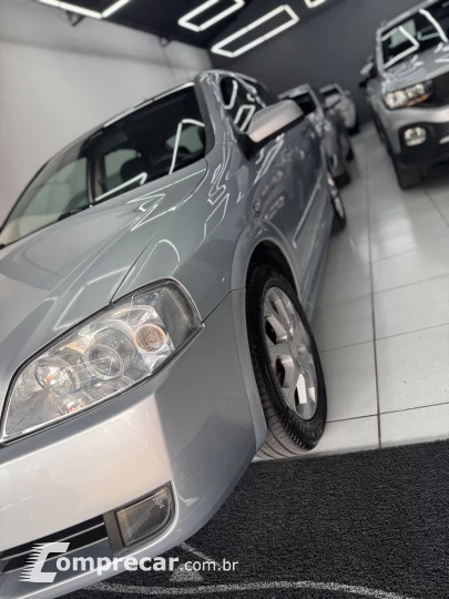 ASTRA 2.0 MPFI Advantage 8V