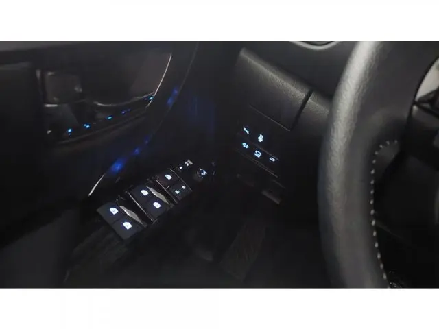 HILUX SW4 - 2.8 D-4D TURBO SRX 4X4 AUTOMÁTICO