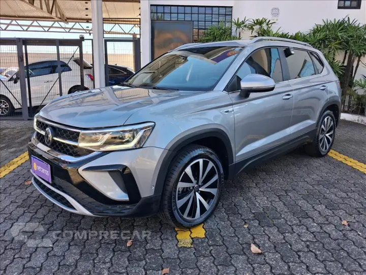 TAOS 1.4 250 TSI TOTAL FLEX HIGHLINE AUTOMÁTICO