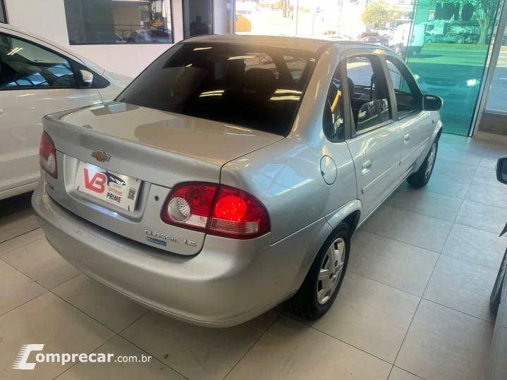 CLASSIC 1.0 MPFI LS 8V FLEX 4P MANUAL