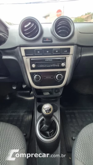 VOYAGE 1.0 MI 8V