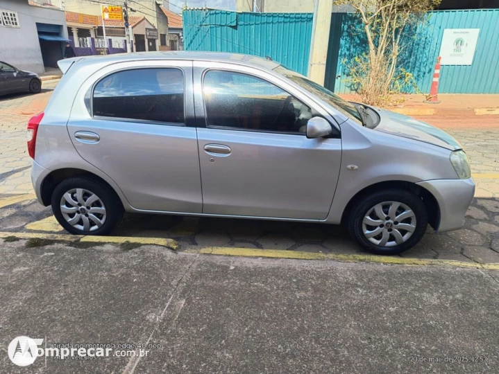 ETIOS XS  1.3 Flex 16V 5p Mec.