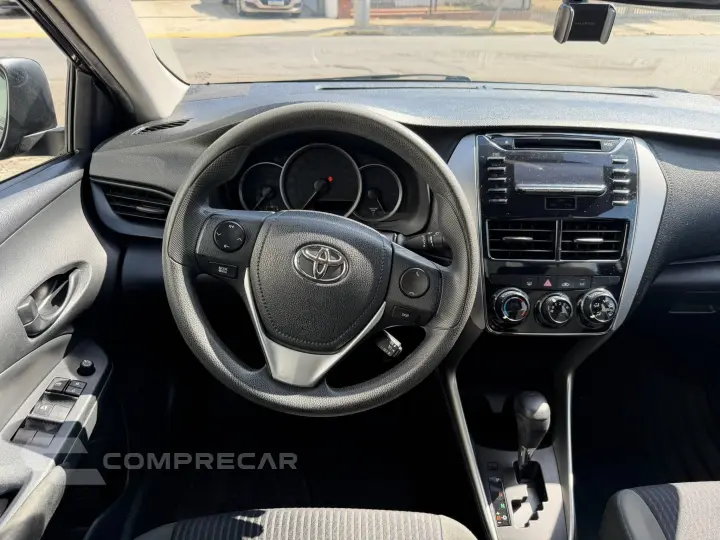 YARIS 1.5 16V Sedan XLS Connect