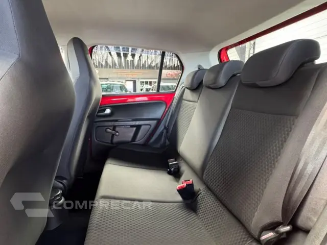 CROSS UP - 1.0 TSI 12V 4P MANUAL