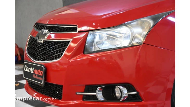 CRUZE HATCH - 1.8 LT SPORT6 16V 4P AUTOMÁTICO