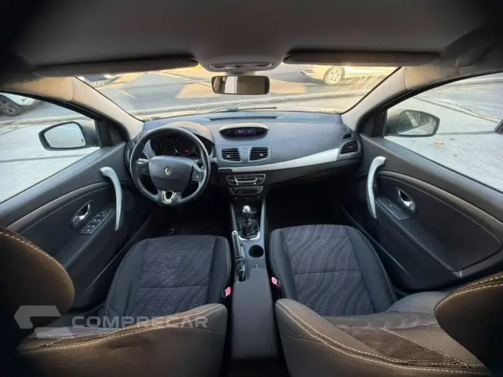 FLUENCE Sed. Dynamique 2.0 16V FLEX Mec.