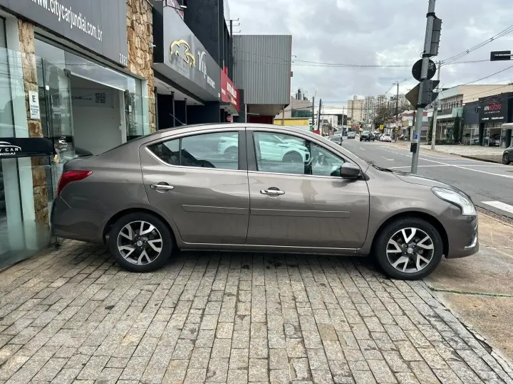 VERSA 1.6 16V FLEX SL 4P MANUAL