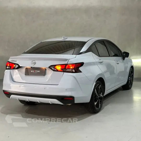 VERSA Exclusive 1.6 16V Flex Aut.