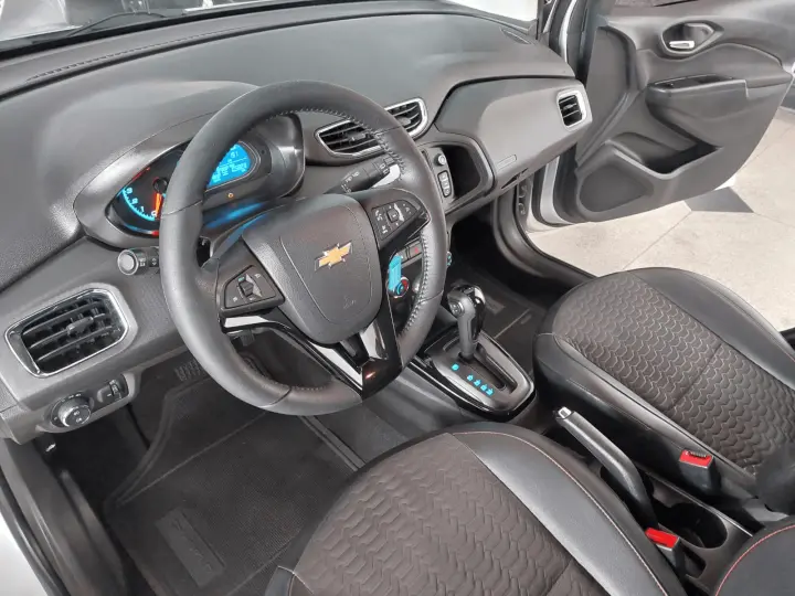 ONIX 1.4 MPFI LTZ 8V