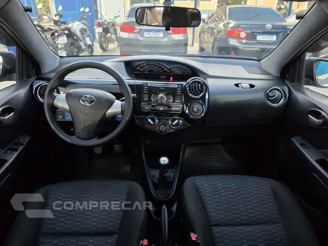 ETIOS SEDAN - 1.5 XS SEDAN 16V 4P MANUAL