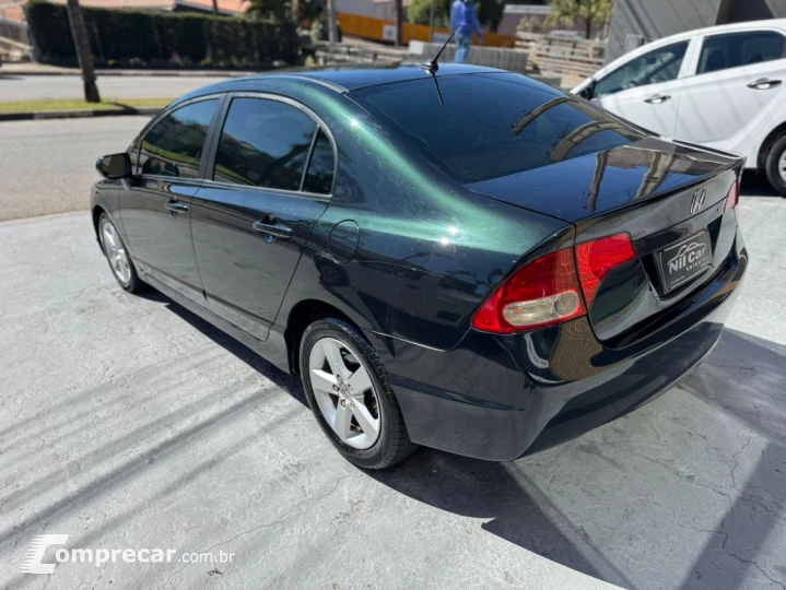 Civic Sedan LXS 1.8/1.8 Flex 16V Aut. 4p