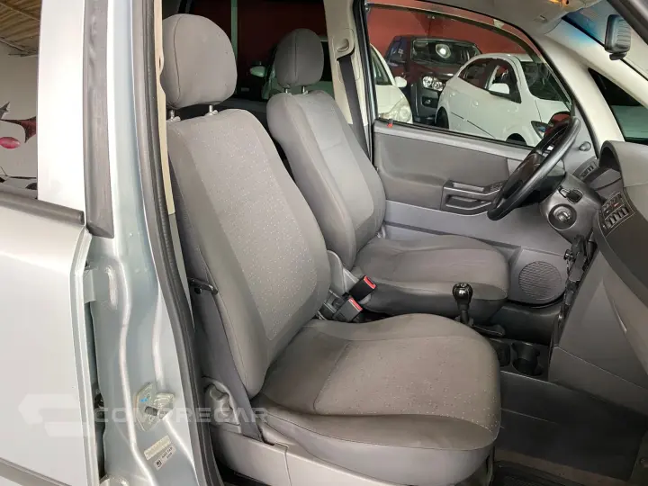 MERIVA 1.4 MPFI JOY 8V