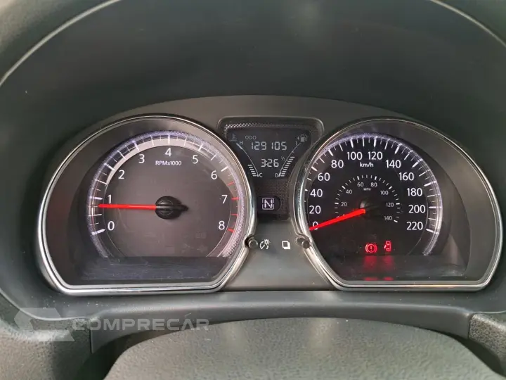 Versa 1.6 16V Flexstart Unique 4P Xtronic