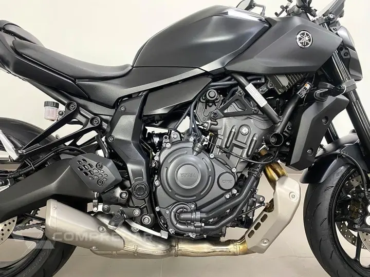 YAMAHA MT-07 CONNECTED - COM ABS